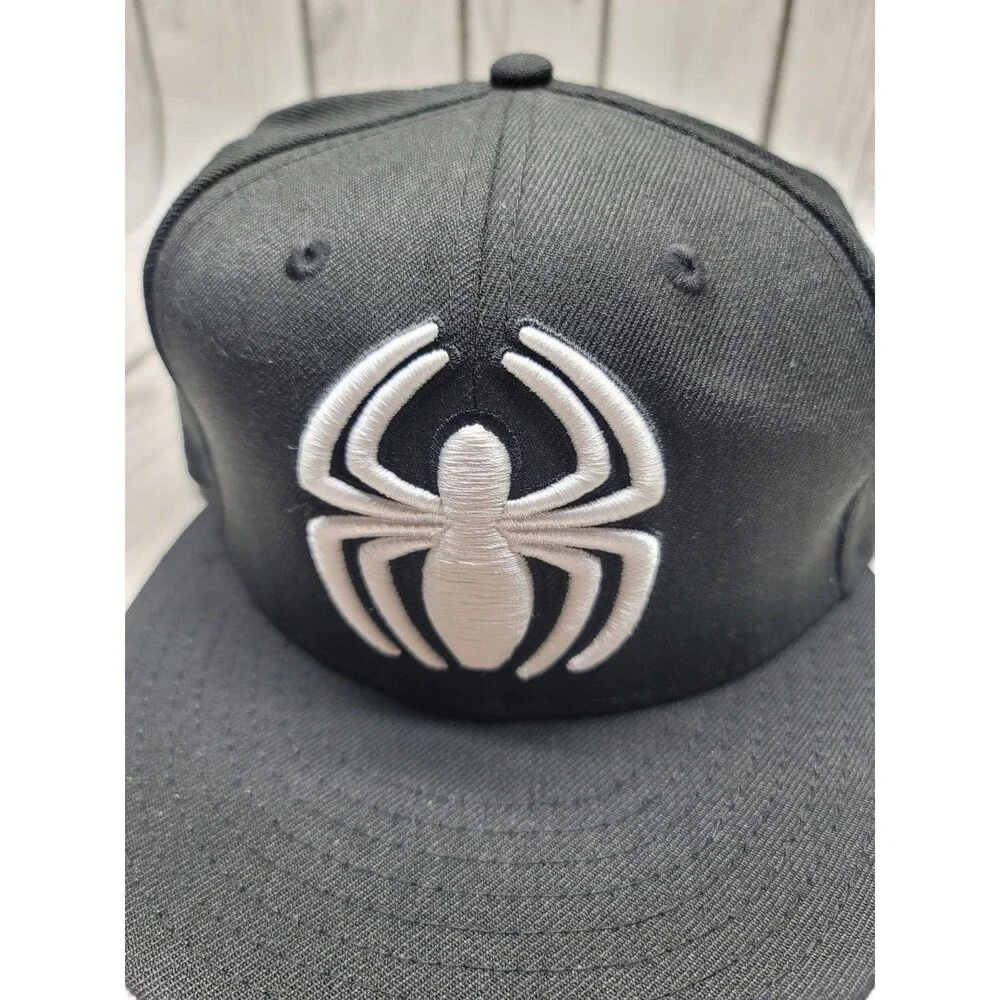 New Era 9FIFTY Marvel Spider-Man Snapback Hat Cap Black White Logo OSFM Wool